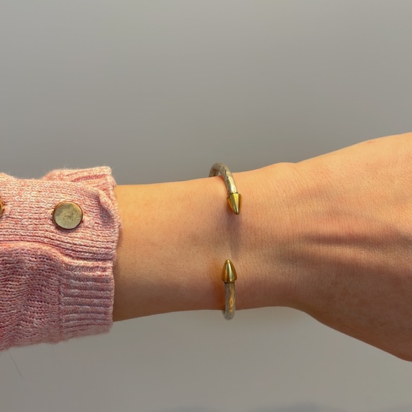 Banana Republic Two tone Adjustable bracelet - Picture 3 of 5